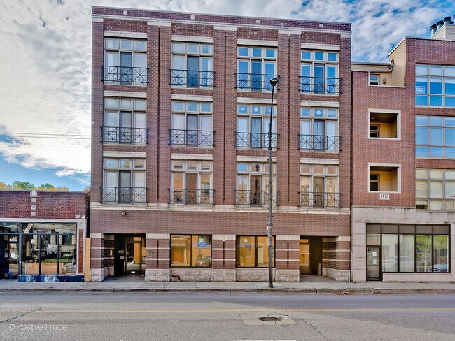 Building Photo - 1471 W Irving Park Rd