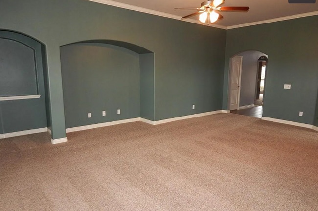 Photo - Upscale Edmond in Valencia , Deer Creek Schools ! House