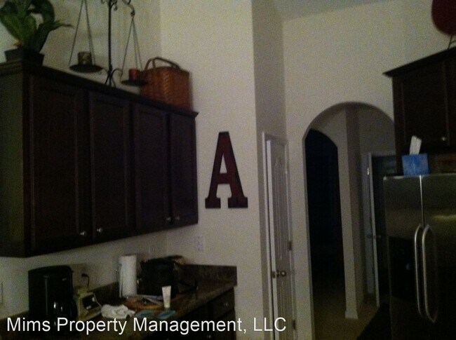 Foto del edificio - 4 br, 2.5 bath House - 62 Mozart Ln