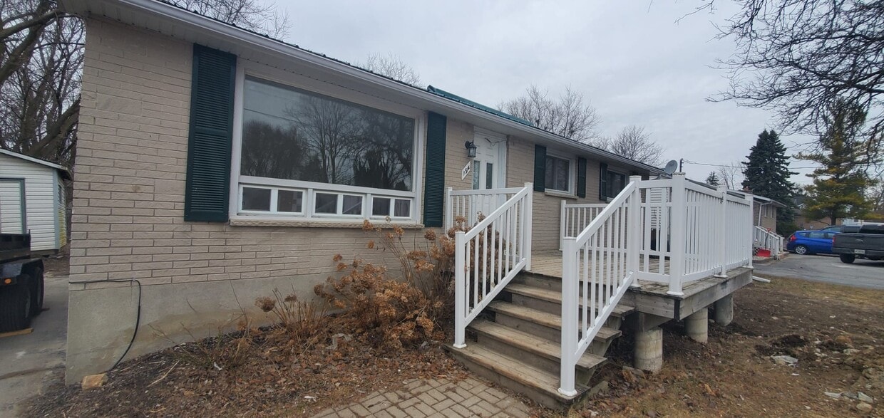 Photo principale - 194 Reid St