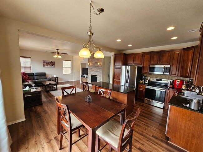 Building Photo - 4 Bed 4 Bath home in 80923!!