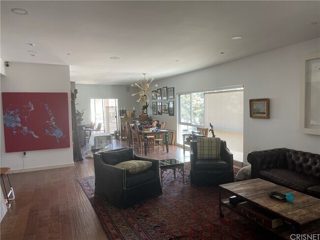 Living Room - 3119 Via Dolce