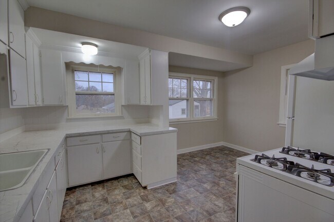 Foto del edificio - Charming 3 bed home