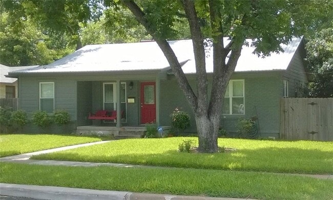 Building Photo - 3801 Avenue G
