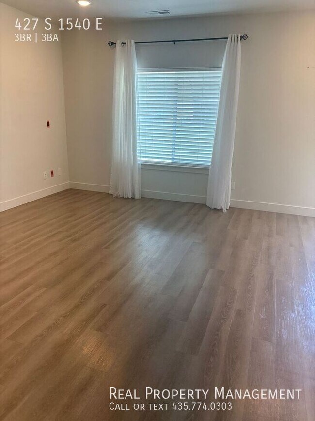 Foto del edificio - 427 S 1540 E