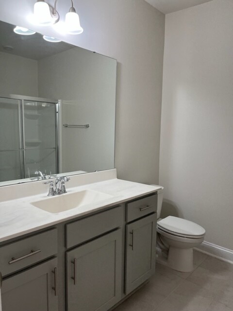 Baño para invitados - 980 Gateway Commons Cir