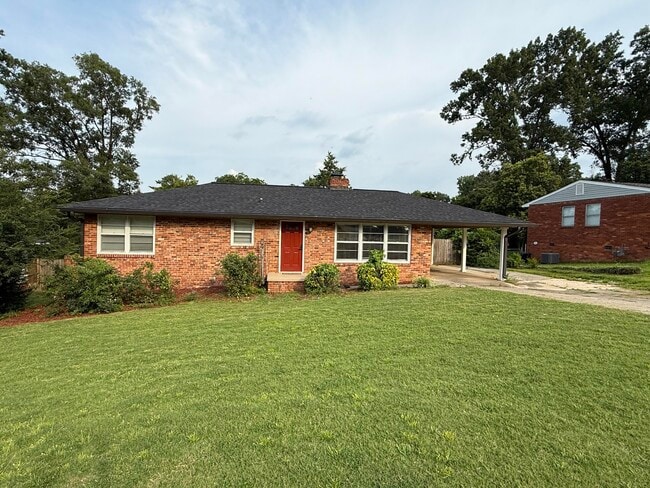 Building Photo - 922 Papaya St