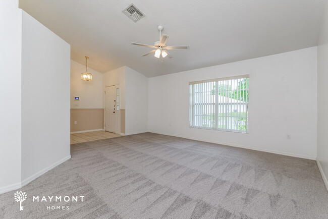 Building Photo - Spacious 4-Bedroom Home with Pool