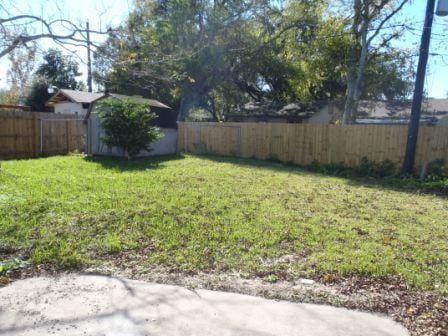 Building Photo - 11330 Sagewood Dr