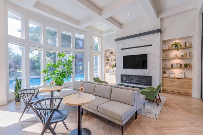 Building Photo - IMT Dayton Station