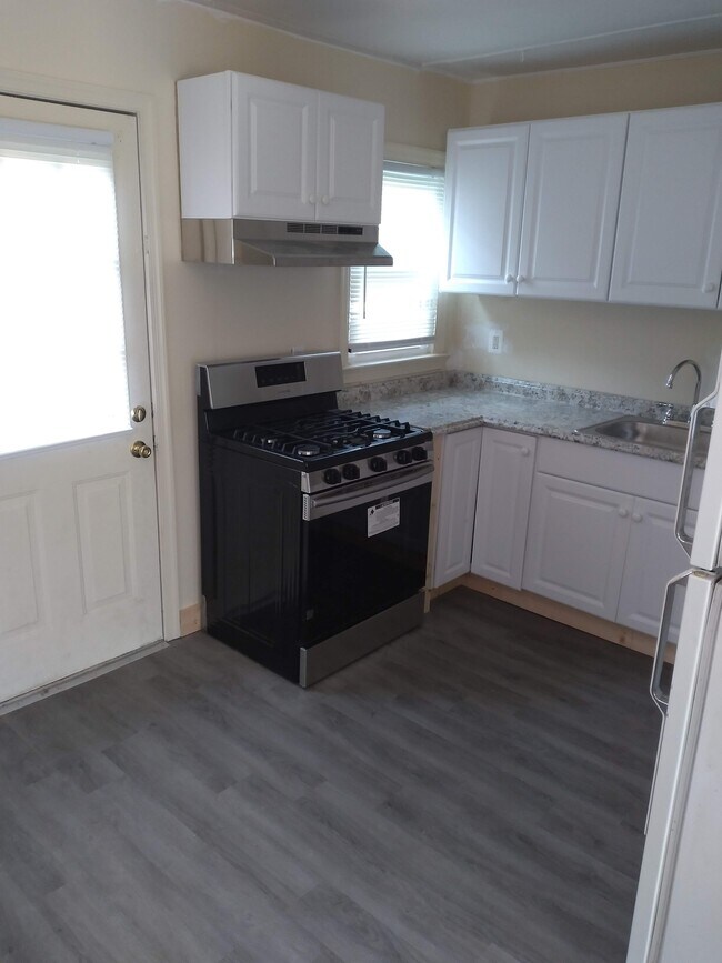 41 Old Salem Rd, Woodstown, NJ 08098 House Rental in Woodstown, NJ