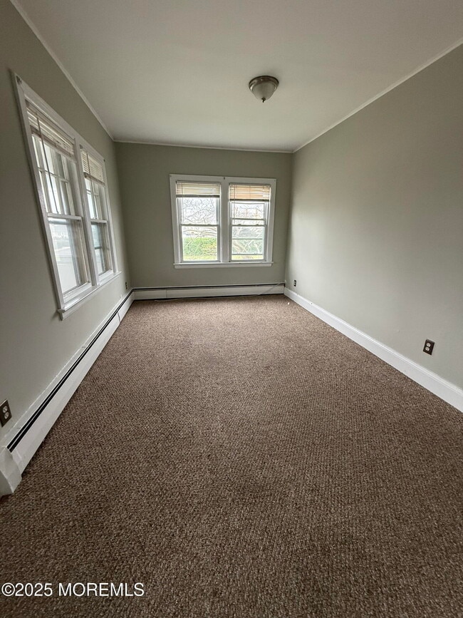 Foto del edificio - 42 Cottage Pl