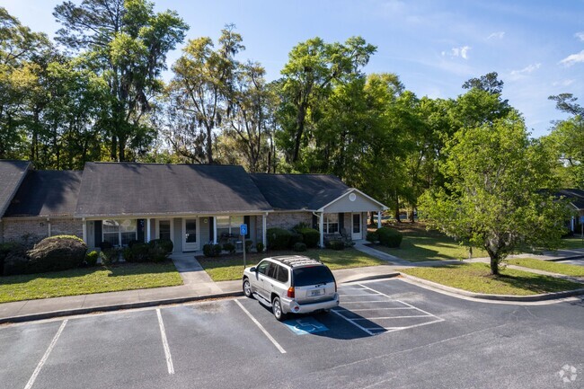 Foto del edificio - Grove Park  Apartments