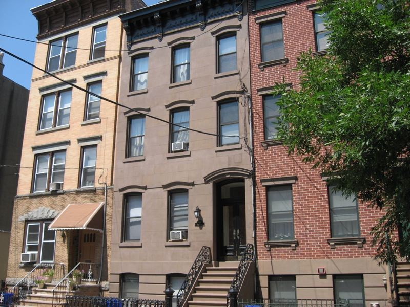 Foto principal - 910 Park Ave
