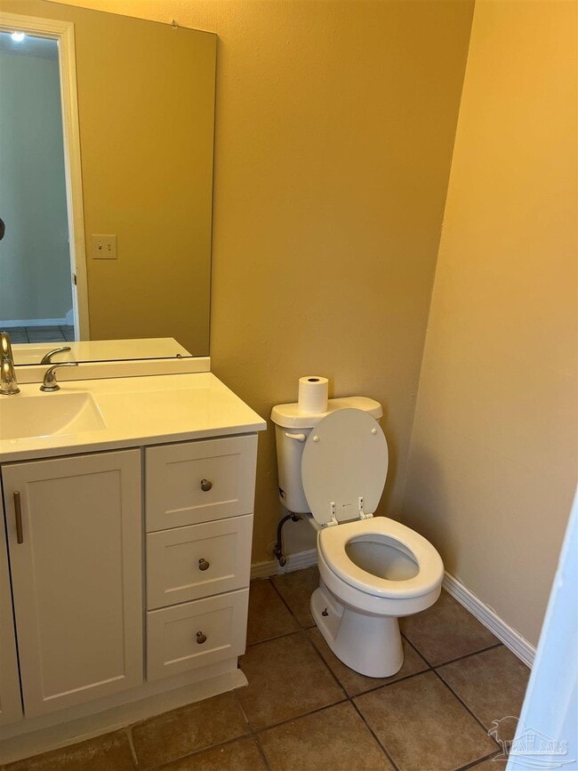 Building Photo - 3838 Belle Meade Ct
