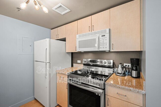Foto del edificio - 425 W Beech St