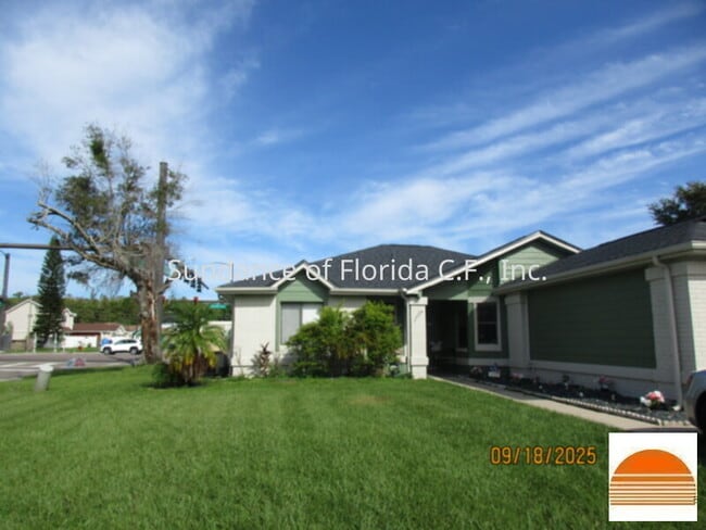 Fenced Yard - Fenced Yard House