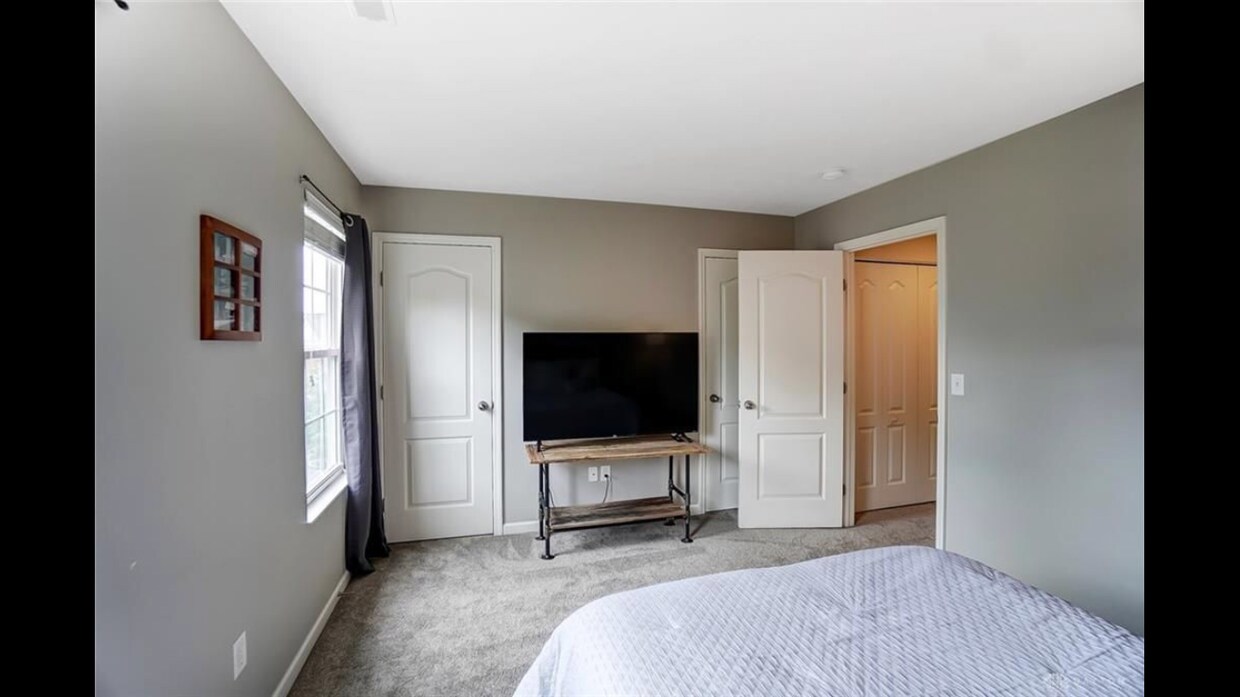 4302 Straight Arrow Rd, Beavercreek, OH 45430 House Rental in