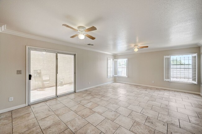 Foto del edificio - Beautiful 3 Bedroom Home!