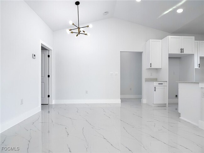 Building Photo - 5001 Bywood St
