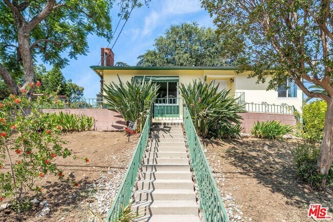 Building Photo - 4764 Toland Way