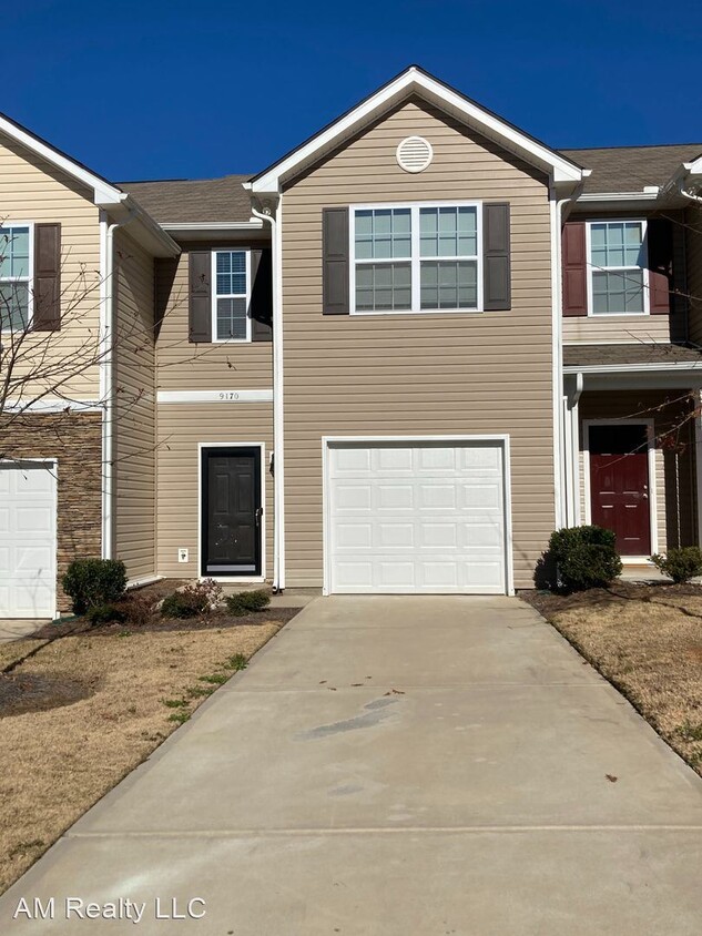 Foto principal - 9170 Bradstreet Commons Way