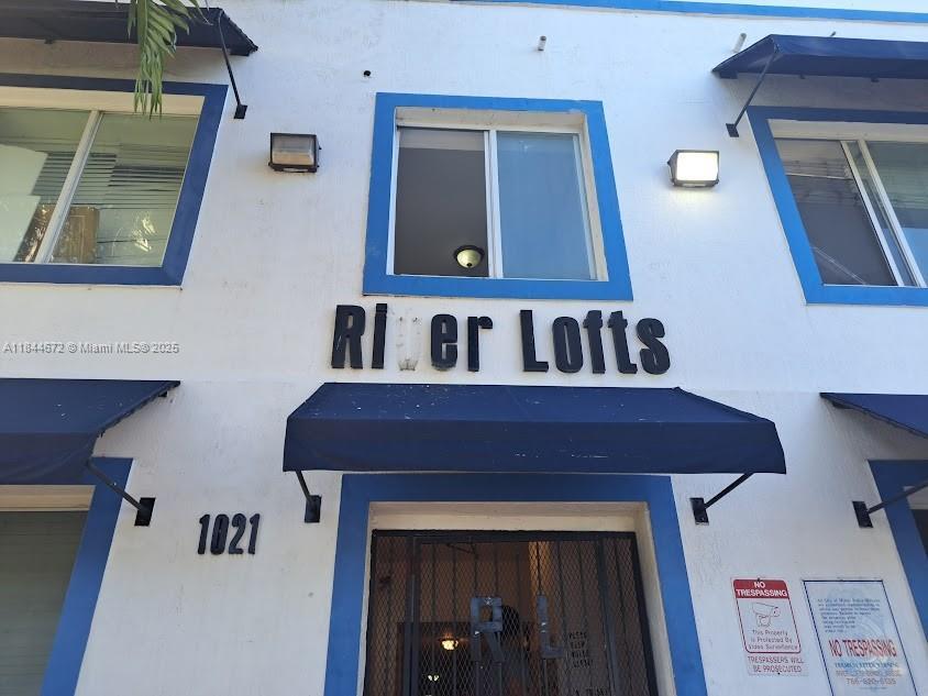 Foto principal - 1021 NW 3rd St