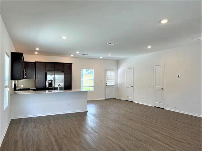 Foto del edificio - 1513 Weatherford Ln