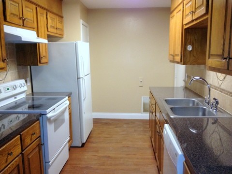 Building Photo - 4418 Edinburgh Dr