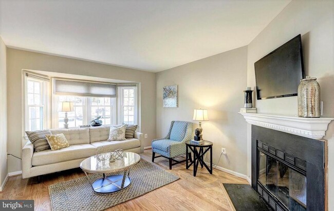 Foto del edificio - 7587 Chrisland Cove