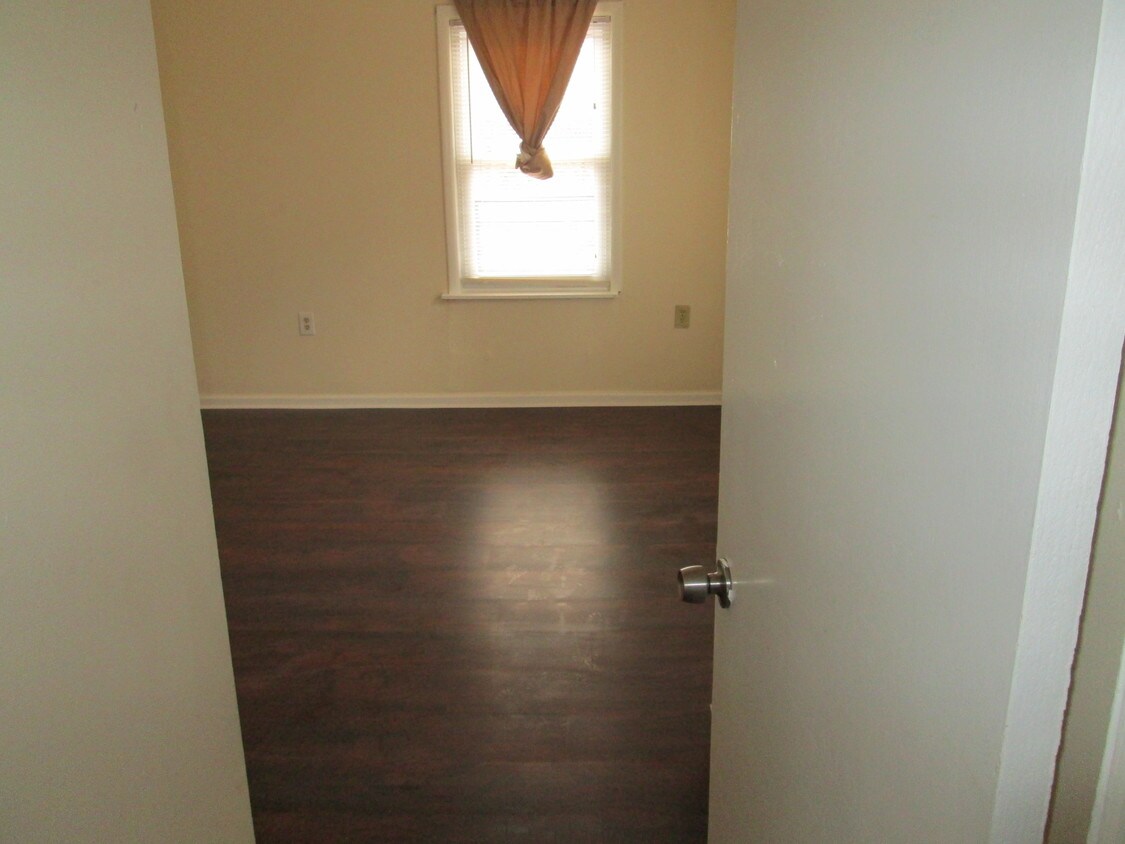 Primary Photo - 67 Academy St