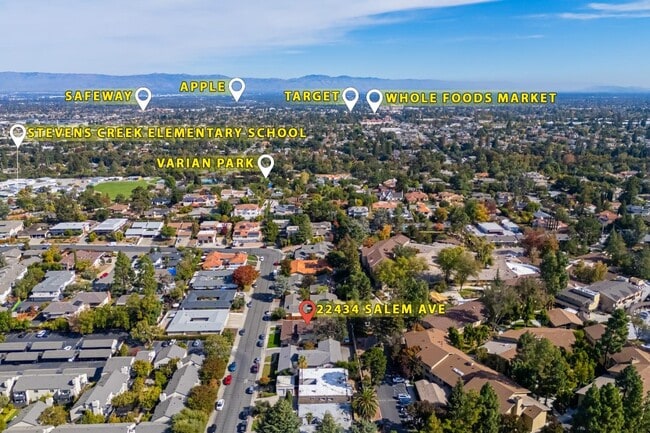 Foto del edificio - 22434 Salem Ave