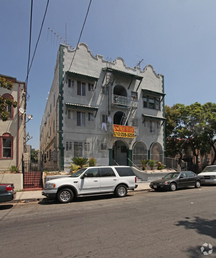 1663 CON 11.º Pl - 1663 W 11th Pl