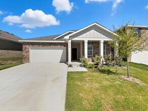 Building Photo - 4912 Mccoy Dr