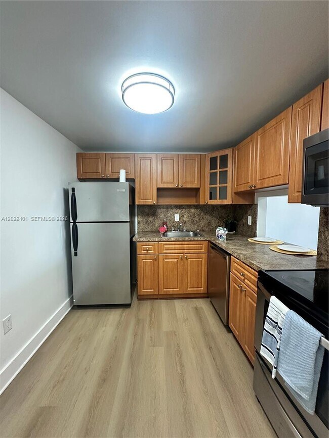 Foto del edificio - 4810 NW 79th Ave