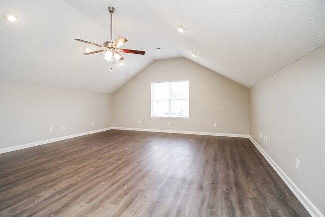 Building Photo - 3308 Milbridge Dr