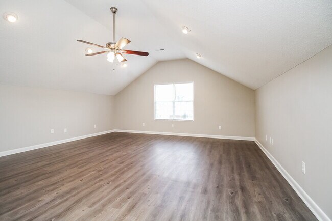Foto del edificio - 3308 Milbridge Dr