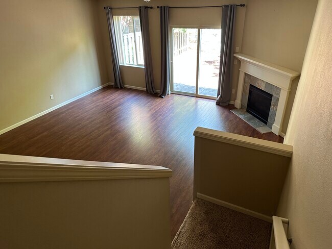 Building Photo - 16454 SE Scoria Ln