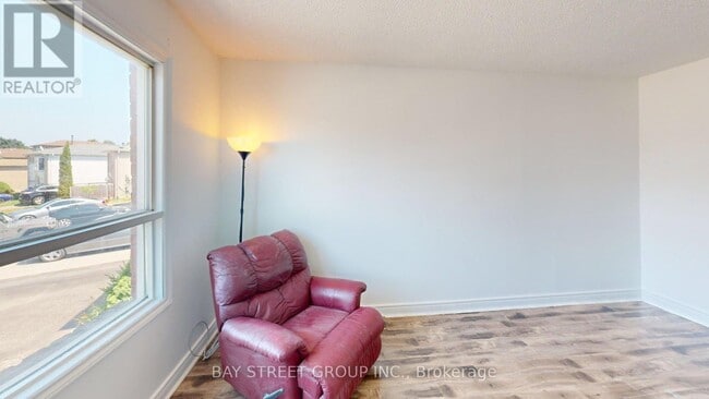 Building Photo - 1448 Outlet Dr
