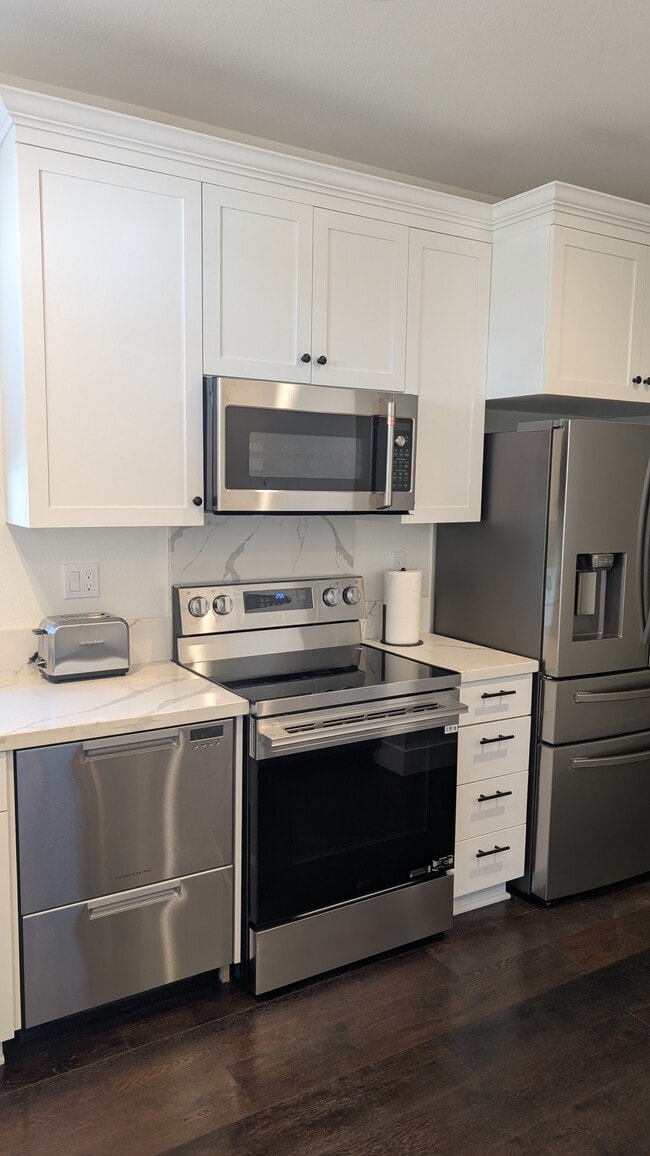 Foto del edificio - 1604 Winding Creek Way