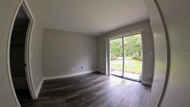 Building Photo - 7108 Waterside Dr
