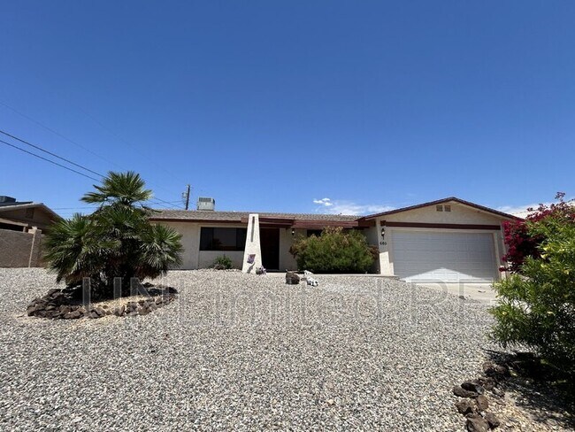 Building Photo - 680 Papoose Dr