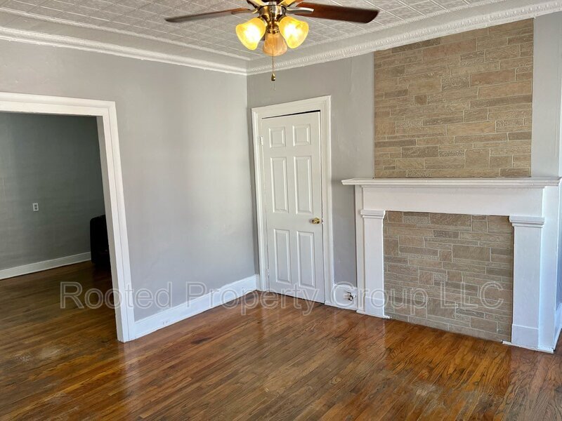 449 Madison St Unit 2, Troy, NY 12180 Condo for Rent in Troy, NY