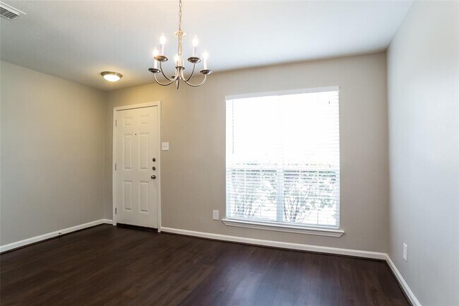 Foto del edificio - 12410 Greencanyon Dr