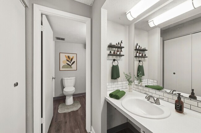 2BR x 2BA with Mountain View Floorplan - Bathroom - Arrive 800 Penn