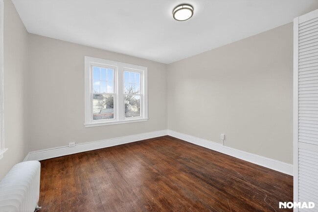 Building Photo - 1482 Corbin Ave