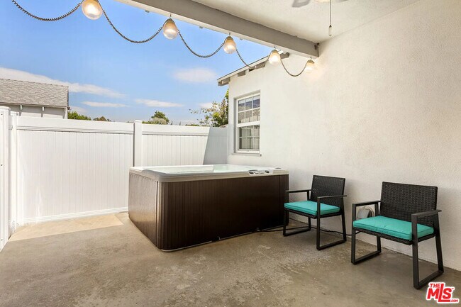 Foto del edificio - 13831 Bessemer St