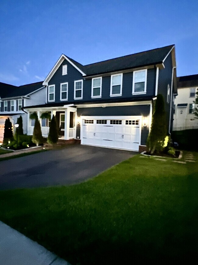 Foto del edificio - 2409 Glouster Pointe Dr