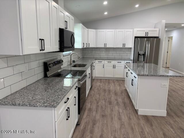 Foto del edificio - 456 SE 43rd St