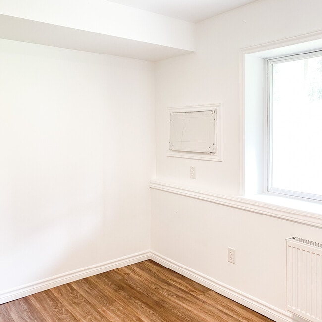 Building Photo - 625 Borthwick Ave